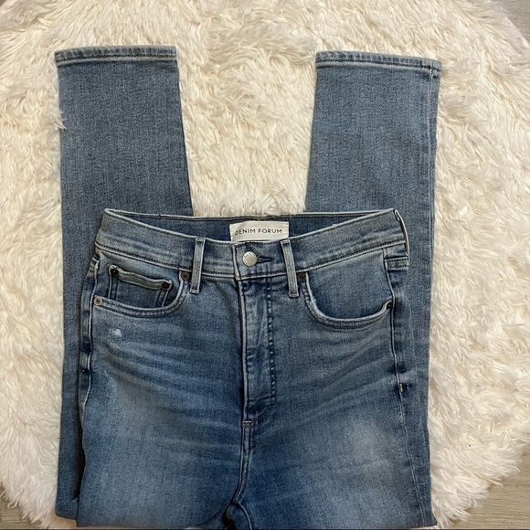 Aritzia Denim Forum the Lola High Rise Skinny Crop Distressed Jeans - Picture 2 of 11